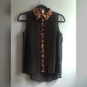 Black/Cheetah print blouse